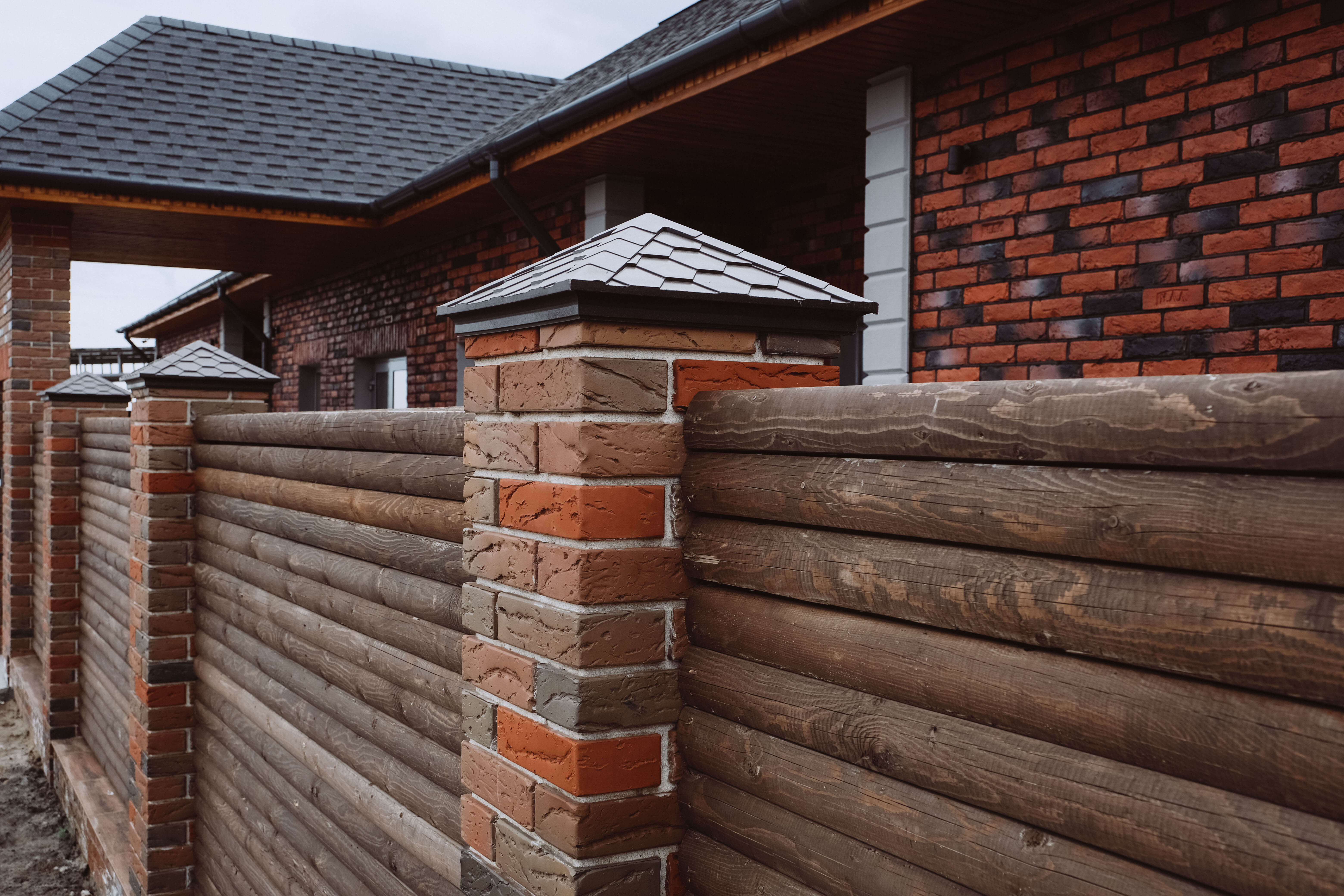 Колпак Zking Эверест Коричневый на столб 1.5х1.5 кирпича (390х390мм) в Заводоуковске фото