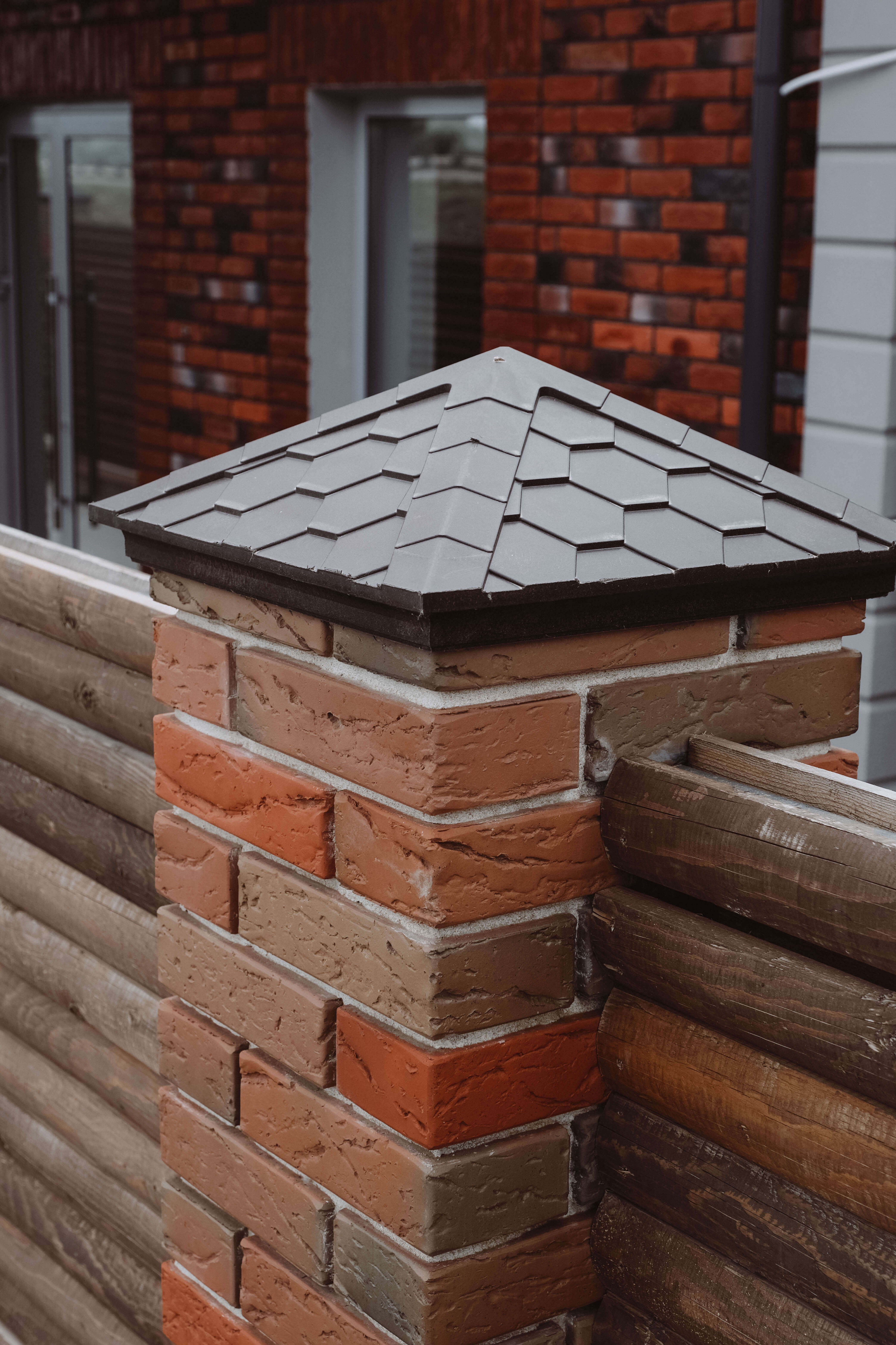 Колпак Zking Эверест Коричневый на столб 1.5х1.5 кирпича (390х390мм) в Заводоуковске фото