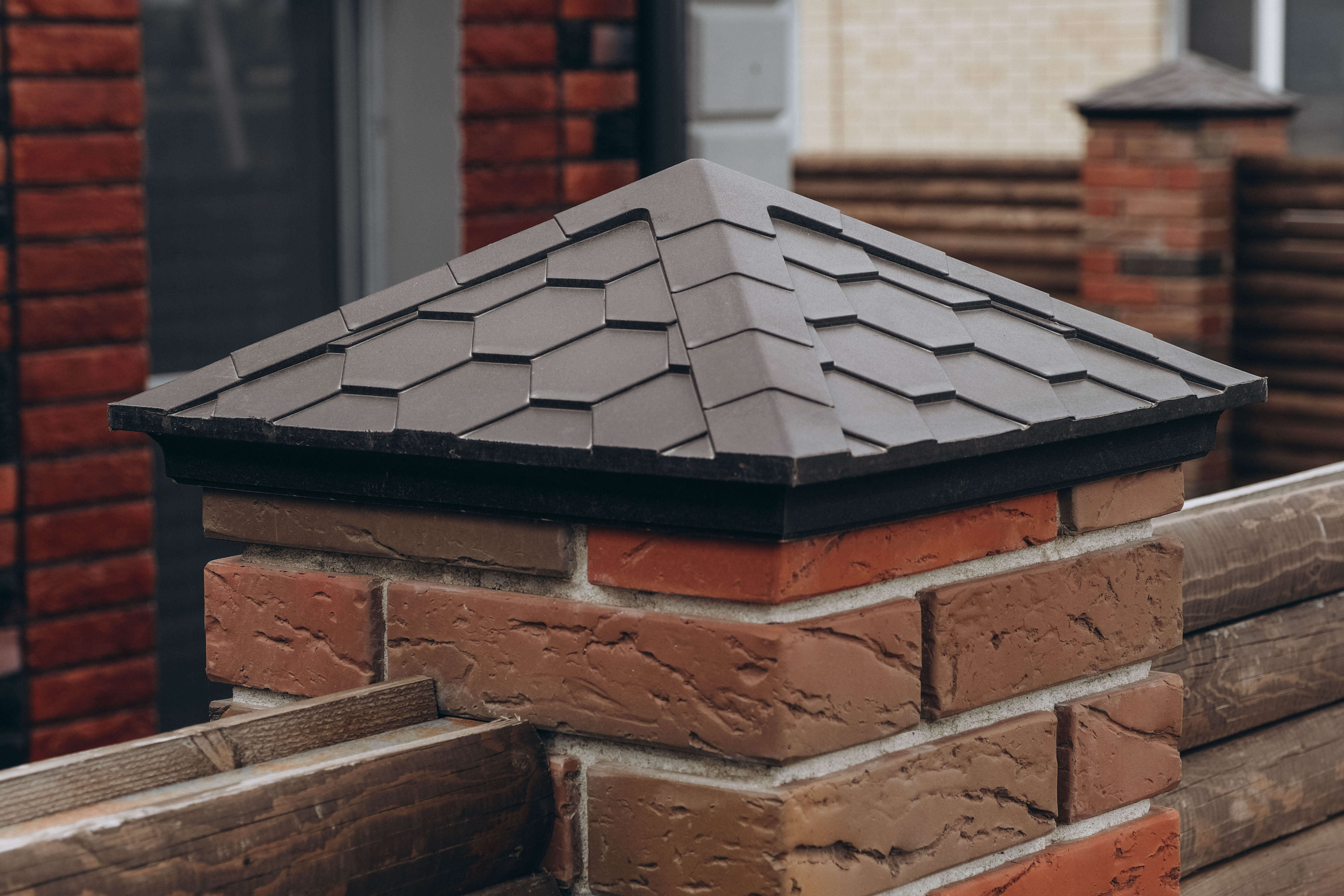 Колпак Zking Эверест Коричневый на столб 1.5х1.5 кирпича (390х390мм) в Заводоуковске фото